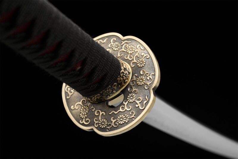Katana Kurokami (黒神) – Deidad Negra