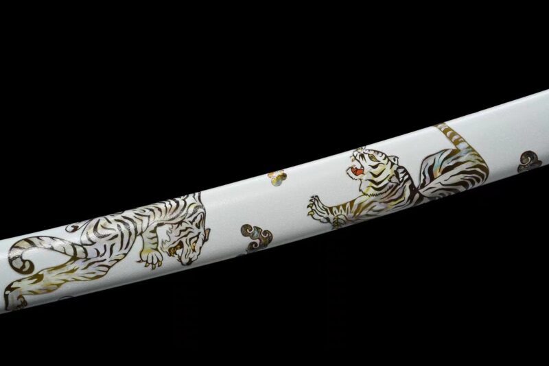 Katana Byakutora (白虎) – Tigre Blanco