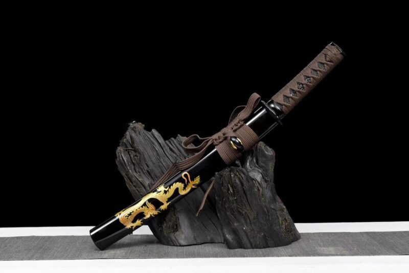 Tanto Kuroryū (黒竜) – Dragón Negro